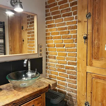 T4 Lumineux, Equipe, Au Centre D'aurillac Aurillac