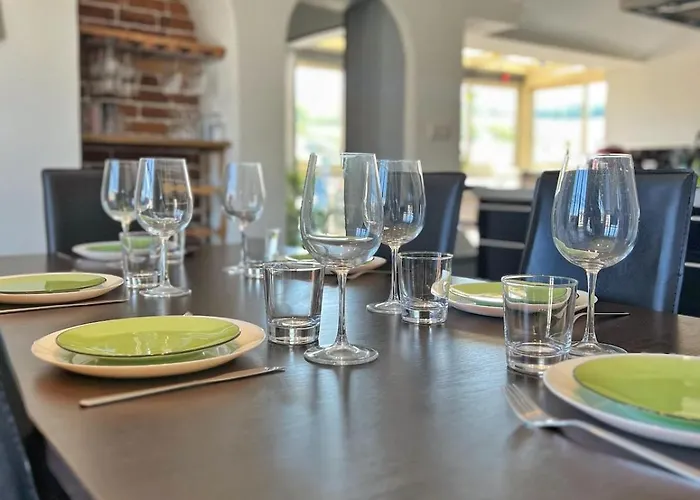 T4 Lumineux, équipé, Au Centre D'aurillac Aurillac