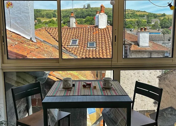 T4 Lumineux, équipé, Au Centre D'aurillac Appartement