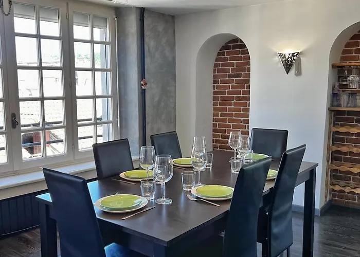 T4 Lumineux, équipé, Au Centre D'aurillac *